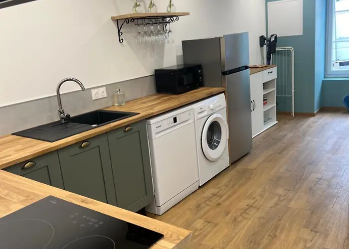 Maison Prive De Bourg 4 Personnes * Sainte-Marie-du-Mont (Manche)